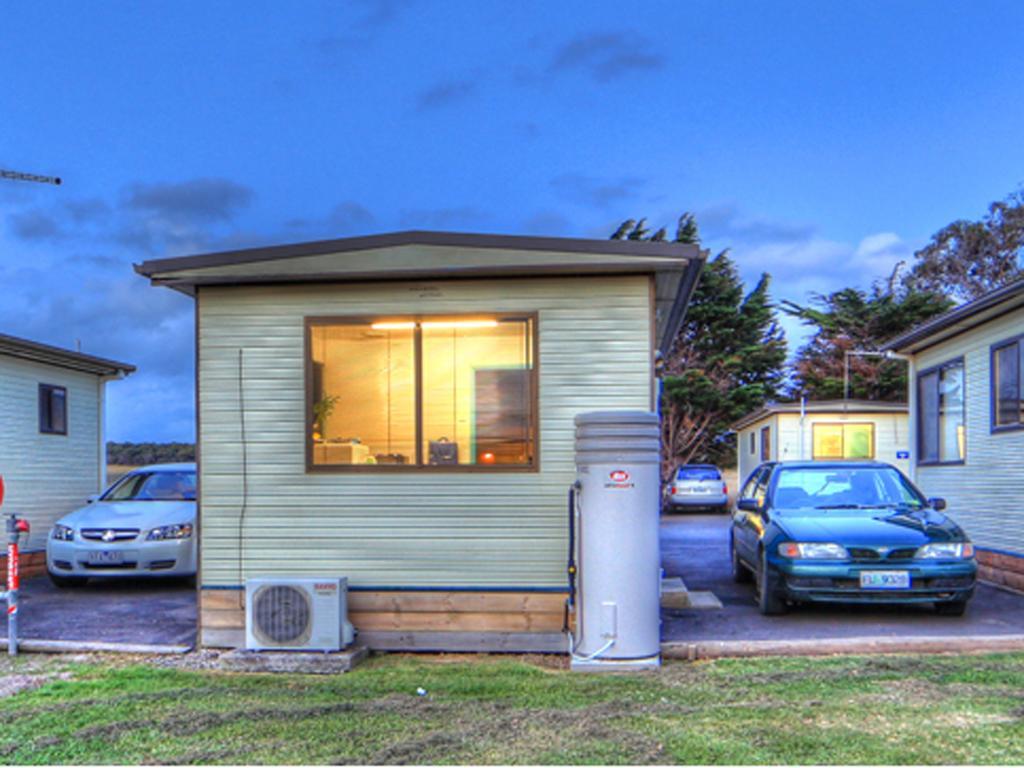 Big4 Low Head Tourist Park Otel Oda fotoğraf
